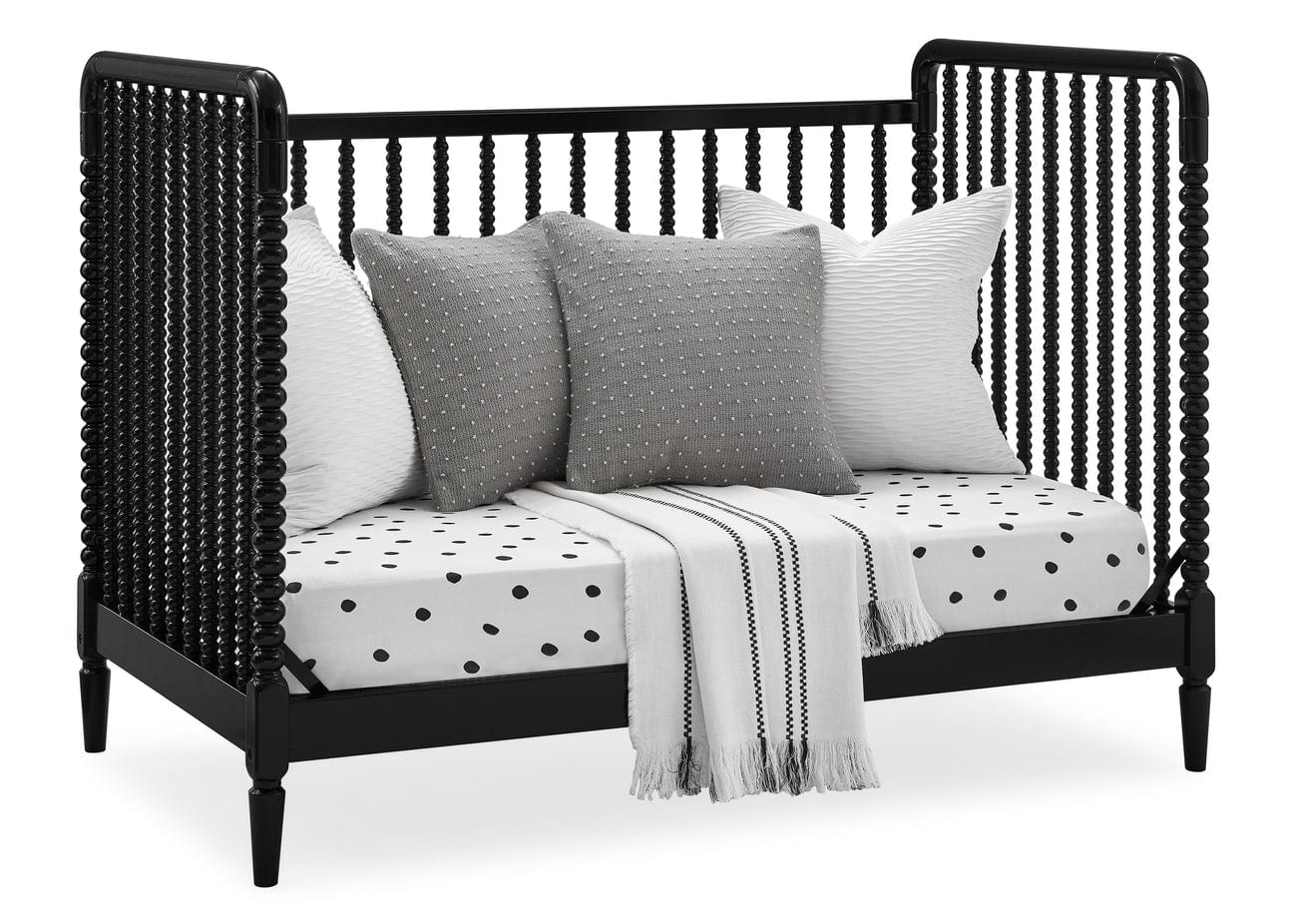 Saint 6-Piece Nursery Set