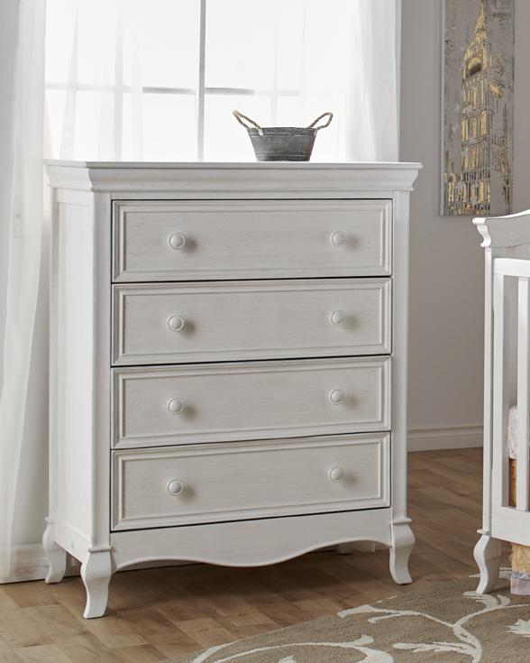 Pali Dressers Vintage White Pali Diamante 4-Drawer Chest