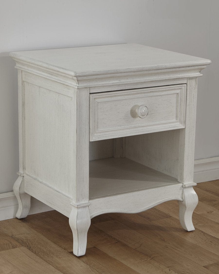 Pali Nightstands Vintage White Pali Diamante Nightstand