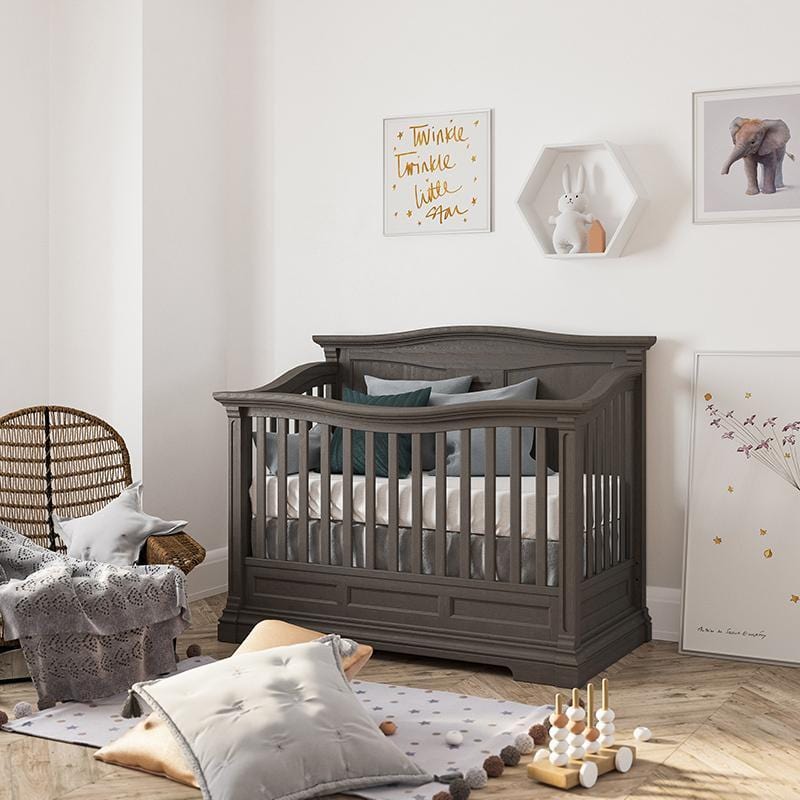 Romina Cribs Romina Imperio Convertible Crib (Solid Panel)