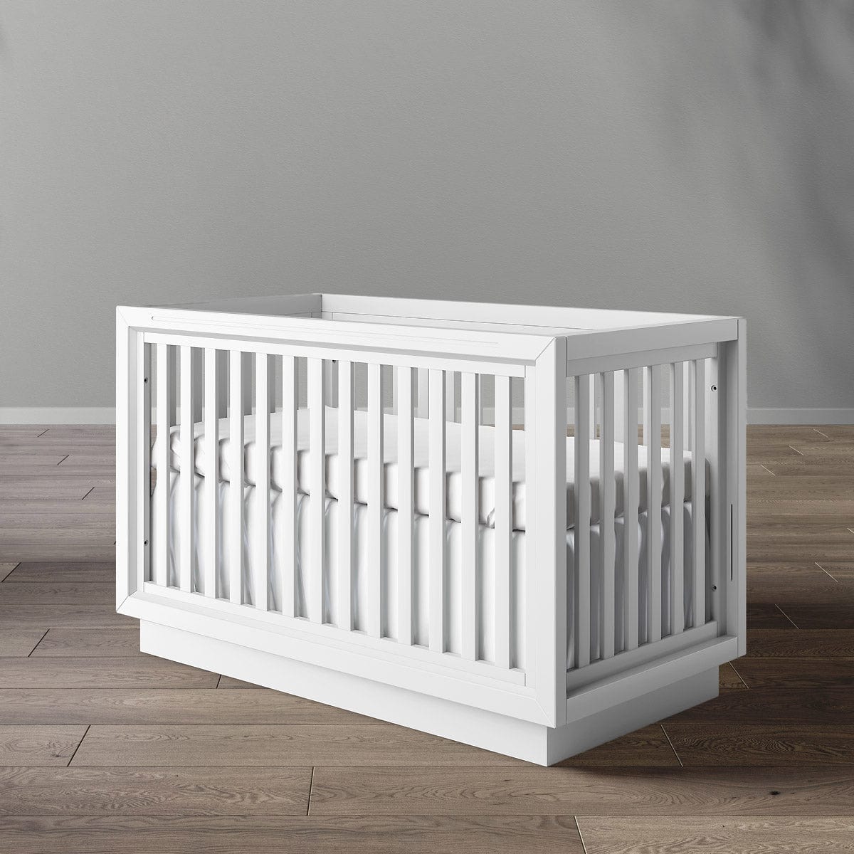 Romina Cribs Solid White Romina Quadro Classic Crib