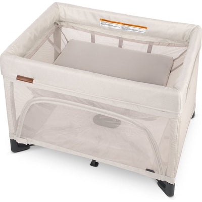UPPAbaby Playards Charlie (Sand Mélange) UPPAbaby Remi Bedside Bassinet + Playard + Travel Crib